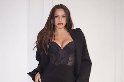 Emilia Mernes Lanza Su Empresa y Sorprende con un Nombre Innovador 2 Emilia Mernes