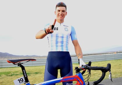 Emiliano Contreras, campeón panamericano de cliclismo en ruta