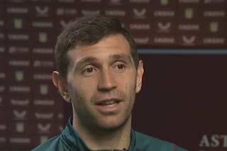 Dibu Martínez dijo que no ve la hora de volver a la Argentina y jugar en el Monumental