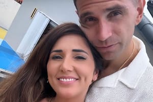 Emiliano "Dibu" Martínez junto a su esposa Mandinha en Miami