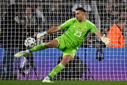 Emiliano 'Dibu' Martínez, seguridad y personalidad en el arco del seleccionado argentino