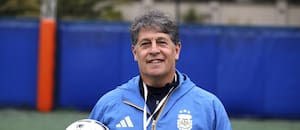 Jugó con Maradona y Riquelme, hizo enojar a Bilardo y marcó un gol en la única victoria de Boca en el Maracaná