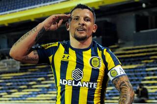 Grave denuncia de Emiliano Vecchio sobre su pasado como jugador de Rosario Central: "La barra manejaba todo"