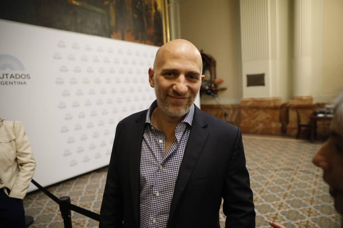 Emiliano Yacobitti se refirió a las acusaciones del Gobierno.