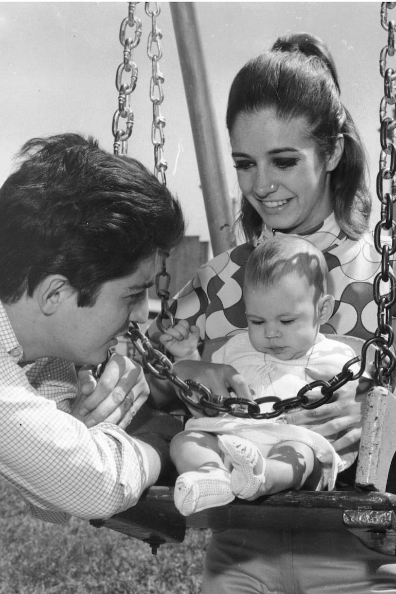 Emilio Comte y Silvia Merlino con su hija Karina