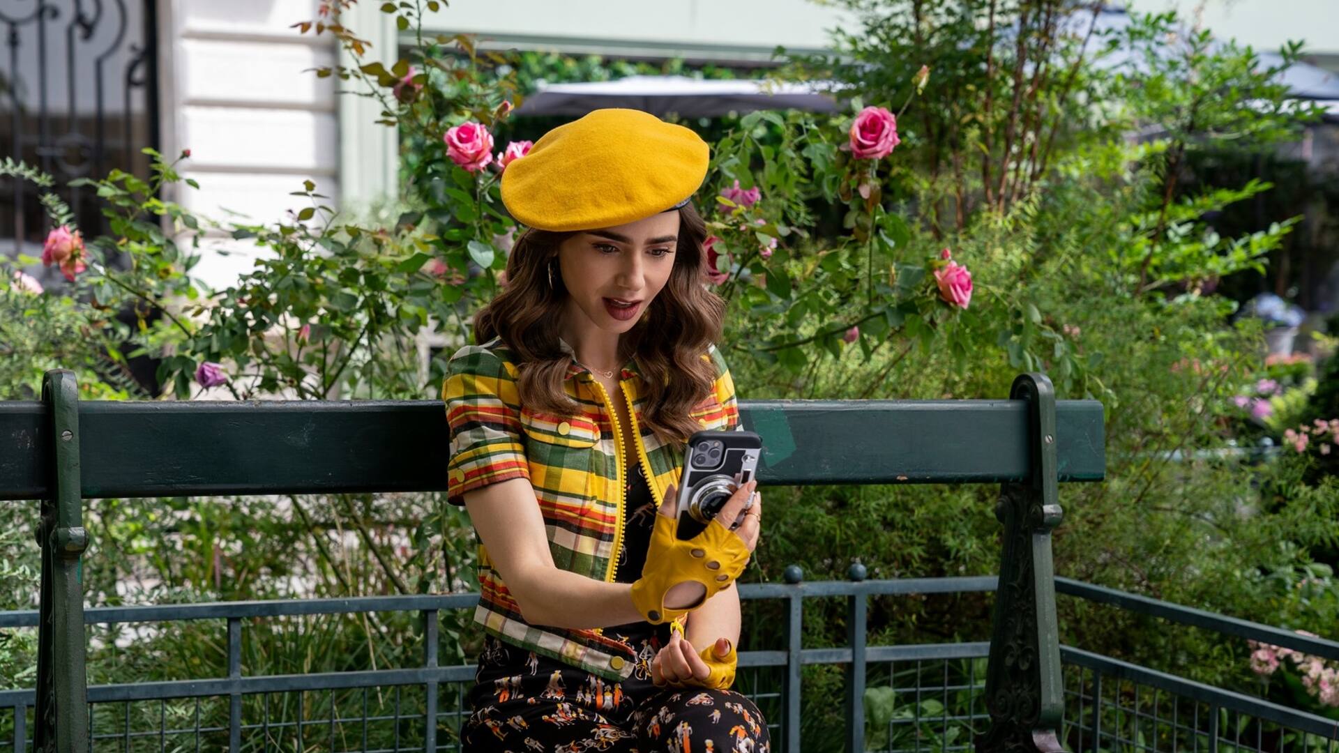 La segunda temporada de Emily en París, uno de los estrenos del mes