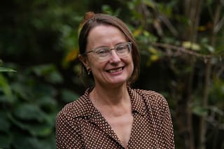 "Odisea" de Emily Wilson fue un punto de tensión cultural; ahora la retraduce entera