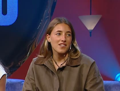 Emma Knobl, de 20 años, contó que estuvieron alrededor de una hora y media en el campo de juego festejando