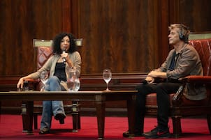 Emmanuel Carrère fue ovacionado en la Facultad de Derecho