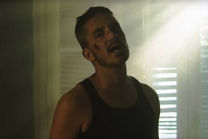 Emmanuel Horvilleur estreno "En el aire", un nuevo single de su carrera solista