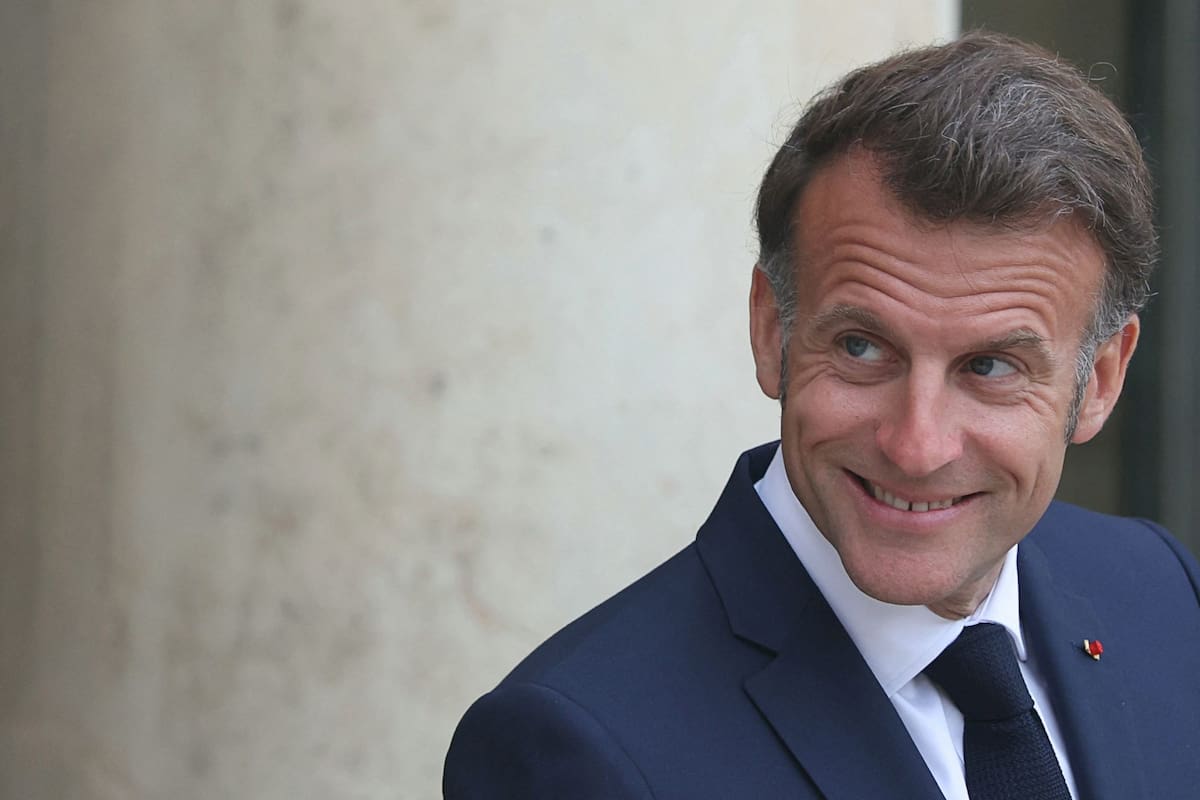 Emmanuel Macron es bien recibido en el exterior