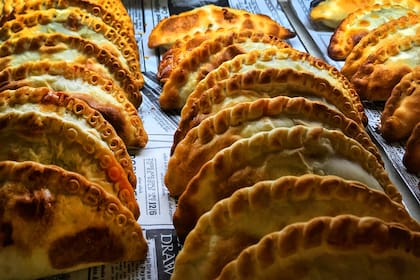 Tío Bigotes fabrica 50.000 empanadas por mes y planea duplicar su producción