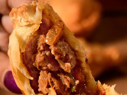 Empanada de bife de chorizo