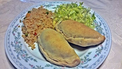 Empanada de pollo a la filipina.