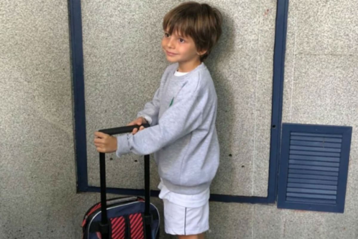 ¡Empezaron las clases! Lorenzo Tinelli y Rufina Cabré comenzaron primer grado