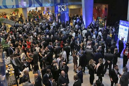 Empieza la celebración por los 150 años de LA NACION