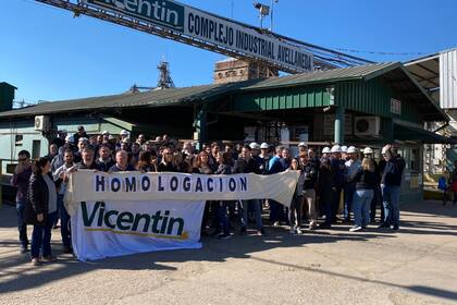 Empleados de Vicentin se reunieron para pedir la homologación del acuerdo concursal