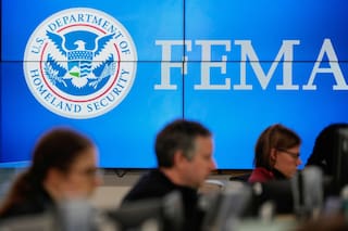 Estados demandan al gobierno de Trump por condiciones a fondos de desastre