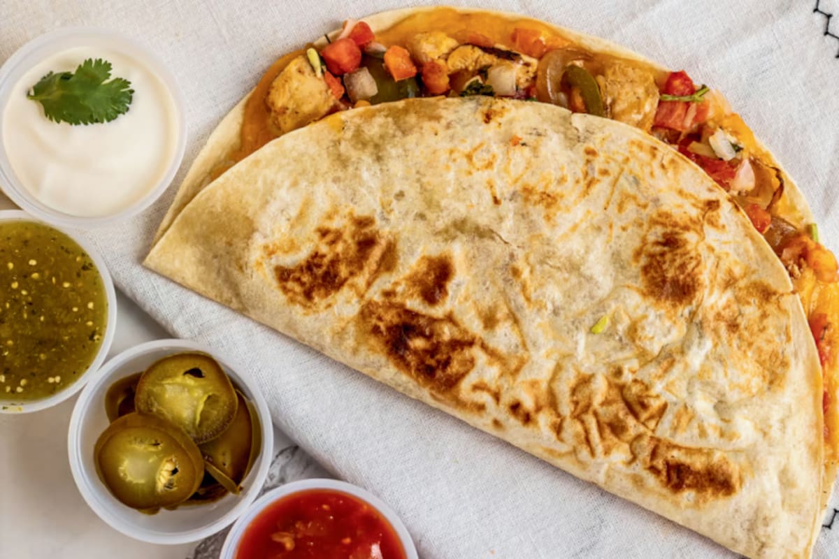 Emprendedores argentinos en Miami tienen una cadena de comida mexicana y la ofrecen como franquicia con la posibilidad de aplicar para la visa de inversión