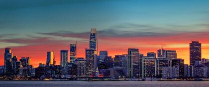 Empresas como OpenAI establecieron su sede en el centro de San Francisco, mientras que el Área de la Bahía alberga el campus de Meta y numerosas startups