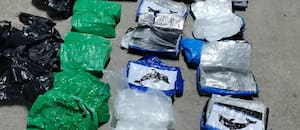 Imputaron a cuatro acusados de integrar una organización narco: tenían 10 kilos de cocaína, tusi, armas y dinero