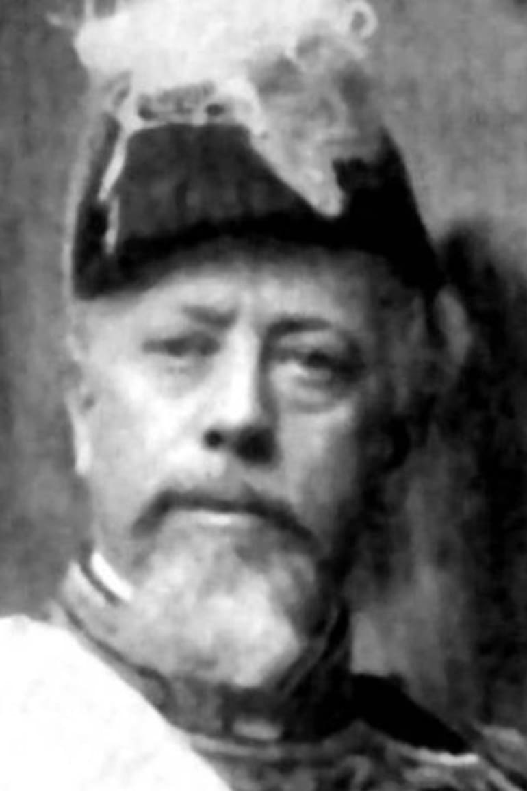 En 1881, Julio Argentino Roca, presidente de la Argentina, habló telefónicamente con su ministro de Relaciones Exteriores, Bernardo de Irigoyen en lo que fue la primera comunicación por esa vía de la historia