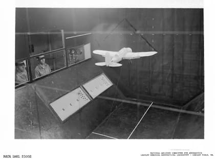 En 1940, se probó una maqueta del SBN-1 en la sección de pruebas del túnel de vuelo libre de 12 pies (tres metros)