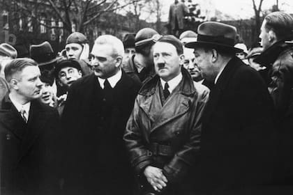 En 1945 los Aliados interrogaron a Paula Hitler, que entonces se hacía llamar Wolff, para que no se supiera quién era su hermano