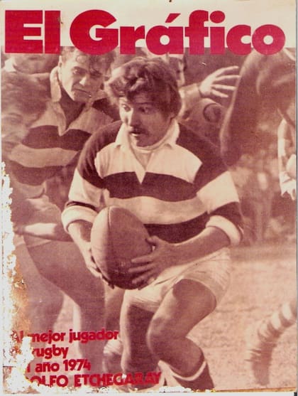En 1974, Etchegaray fue tapa de la prestigiosa revista El Gráfico, que lo eligió como mejor jugador del año