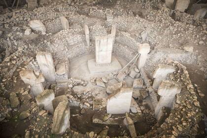 En 1986, un granjero se encontró con estatuas mientras araba un campo, lo que llevó al descubrimiento del "Punto cero en la historia de la civilización humana": Göbekli Tepe