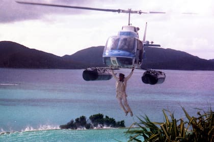 En 1989, Richard Branson se casó en su isla y llegó a la ceremonia saltando directamente desde su helicóptero. Foto: Virgin