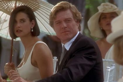 En 1993 Moore protagonizó junto a Robert Redford y Woody Harrelson la película Una propuesta indecente