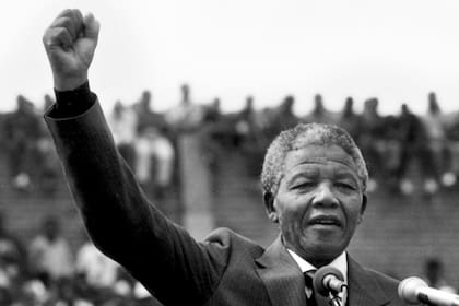 En 1994, Nelson Mandela se convertía en el primer presidente negro de Sudáfrica. Fuente: NY Times.