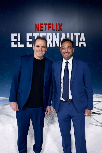 En 2000, Bruno Stagnaro dirigió a Ariel Staltari en Okupas; en 2018 coescribieron Un gallo para Esculapio y repitieron la dupla creativa en El Eternauta