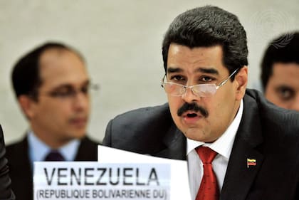 En 2011, siendo Maduro ministro de Exteriores del gobierno de Chávez, Venezuela defendió al gobierno de Asad ante el Consejo de Derechos Humanos de la ONU.