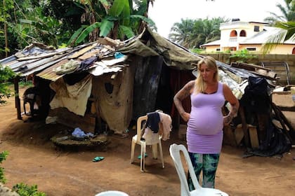 En 2012, Anja fundó la organización Land of Hope