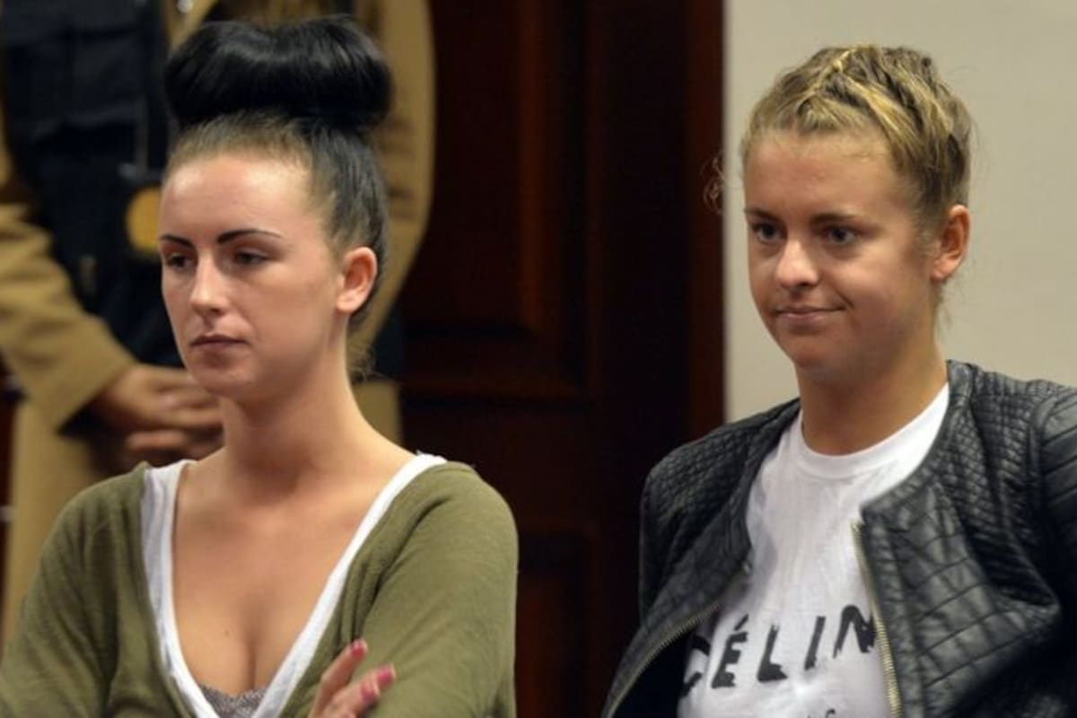 En 2013, dos mujeres fueron arrestadas en el Aeropuerto Internacional Jorge Chávez de Lima con kilos de cocaína