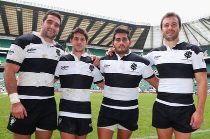 En 2014 jugó en Barbarians junto a Cubelli, Lobo y Hernández