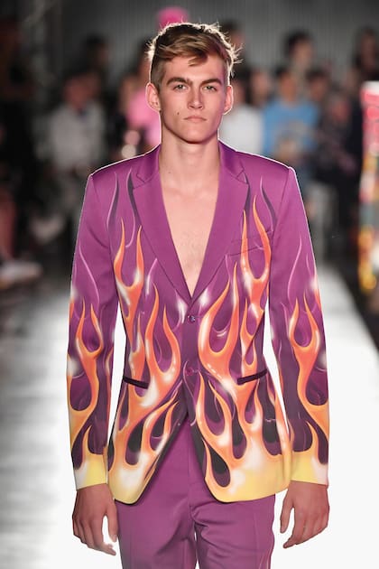 En 2017, Presley se lució sobre la pasarela durante la presentación de la colección masculina Primavera/Verano 2018 en Hollywood