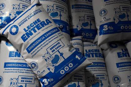 En 2020 la Cooperativa Nuevo Amanecer sacó una leche solidaria con la ayuda de los tamberos de la Cuenca