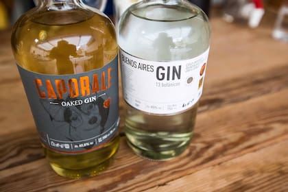 En 2020, la World Gin Awards eligió el Caporale Oaked Gin como el Best Argentinian Matured y también le otorgó a Buenos Aires Gin el premio Best Contemporary Gin.