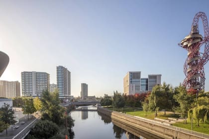 En 2022, inauguraron el campus UCL East en el Queen Elizabeth Olympic Park (Foto: www.ucl.ac.uk)