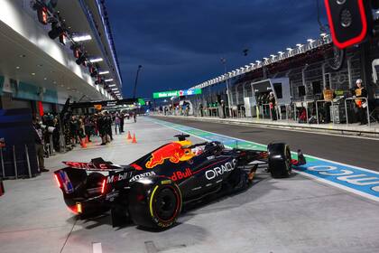 En 2026, Red Bull Racing tendrá la colaboración de Ford para el departamento de motores en Milton Keynes: la escudería es objetada junto a Mercedes ante la FIA