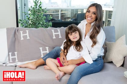 En abril Floppy dejó el penthouse que compartía con Fernández Prieto en Puerto Madero y se mudó a unas cuadras, a un luminoso departamento de tres ambientes con vista al río