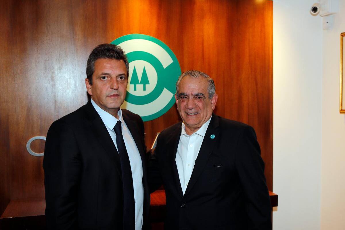 En agosto pasado, el ministro de Economía, Sergio Massa, estuvo en Coninagro, que preside Carlos Iannizzotto