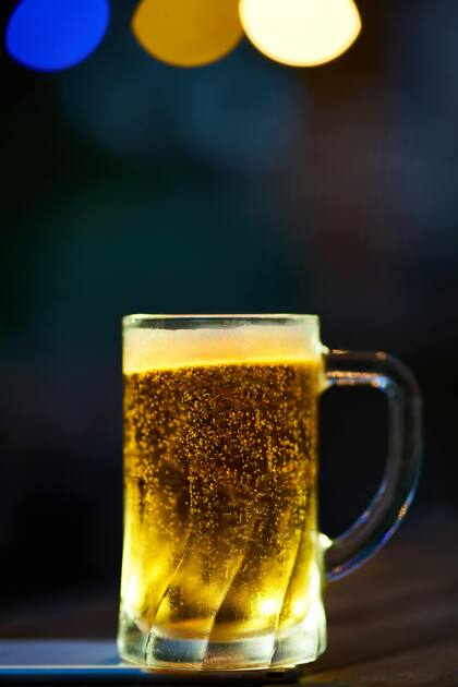 En algunos países del mundo, los niños dejan cerveza o jerez a Santa Claus (Pexels/Engin Akyurt)
