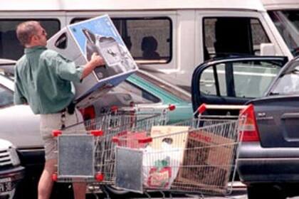 En algunos supermercados aumentaron las ventas de electrodomésticos importados