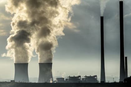 En América Latina, el uso de combustibles sólidos contaminantes para cocinar y calentar es elevado