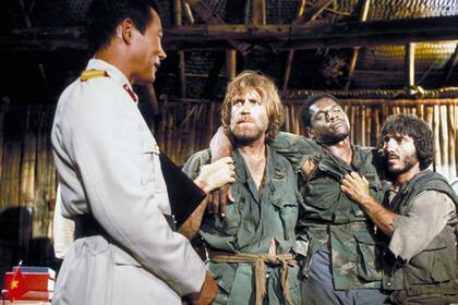 En "Desaparecido en acción 2", el actor estuvo junto a Chuck Norris