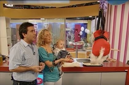En aquella oportunidad Diego Pérez recibió a Maru y a su hijo Facundo con un perro como regalo